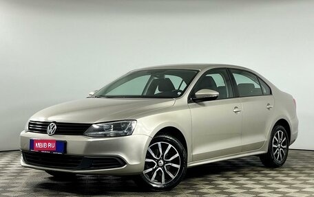 Volkswagen Jetta VI, 2012 год, 998 000 рублей, 1 фотография