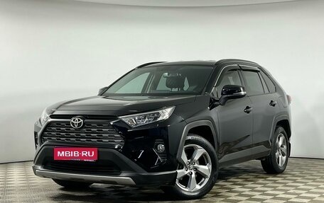 Toyota RAV4, 2021 год, 3 575 000 рублей, 1 фотография