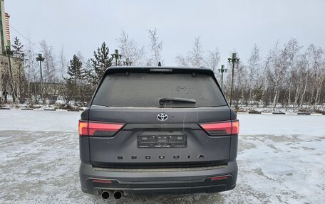 Toyota Sequoia, 2023 год, 14 000 000 рублей, 5 фотография