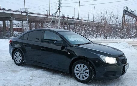 Chevrolet Cruze II, 2012 год, 700 000 рублей, 3 фотография