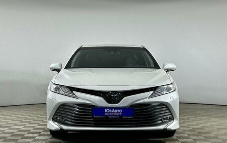 Toyota Camry, 2020 год, 3 225 000 рублей, 2 фотография