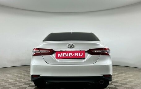 Toyota Camry, 2020 год, 3 225 000 рублей, 5 фотография