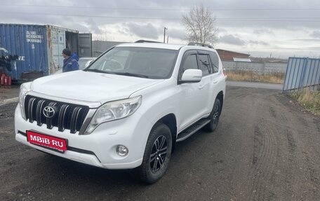 Toyota Land Cruiser Prado 150 рестайлинг 2, 2015 год, 3 950 000 рублей, 8 фотография