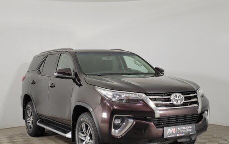 Toyota Fortuner II, 2018 год, 3 399 000 рублей, 3 фотография