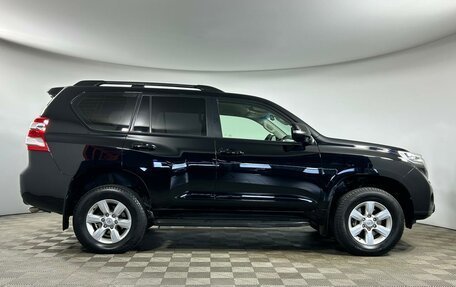 Toyota Land Cruiser Prado 150 рестайлинг 2, 2015 год, 3 765 000 рублей, 4 фотография