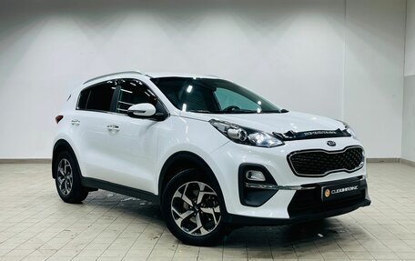 KIA Sportage IV рестайлинг, 2020 год, 2 350 000 рублей, 2 фотография