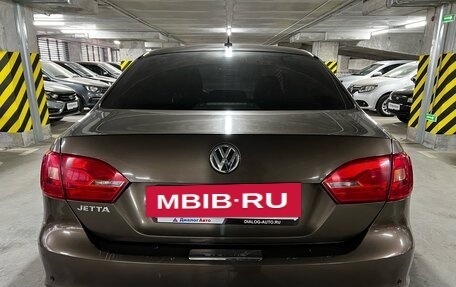 Volkswagen Jetta VI, 2012 год, 990 000 рублей, 6 фотография