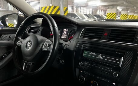 Volkswagen Jetta VI, 2012 год, 990 000 рублей, 22 фотография