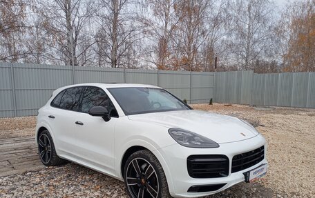 Porsche Cayenne III, 2021 год, 11 500 000 рублей, 3 фотография