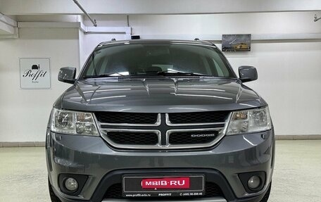 Dodge Journey I, 2011 год, 1 175 000 рублей, 2 фотография