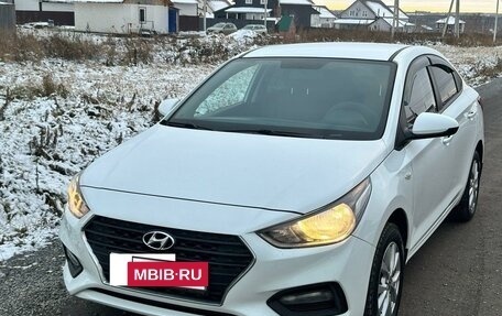 Hyundai Solaris II рестайлинг, 2017 год, 1 050 000 рублей, 16 фотография