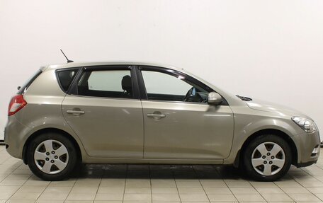 KIA cee'd I рестайлинг, 2010 год, 849 900 рублей, 4 фотография