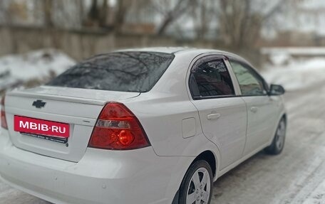 Chevrolet Aveo III, 2011 год, 580 000 рублей, 2 фотография