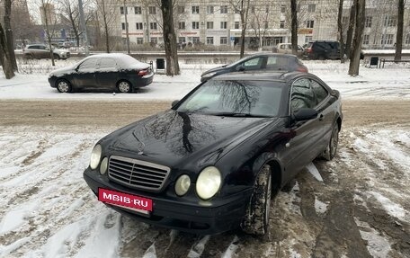 Mercedes-Benz CLK-Класс, 1999 год, 497 000 рублей, 3 фотография