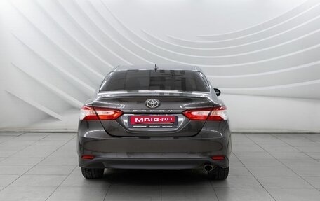 Toyota Camry, 2019 год, 2 488 000 рублей, 6 фотография