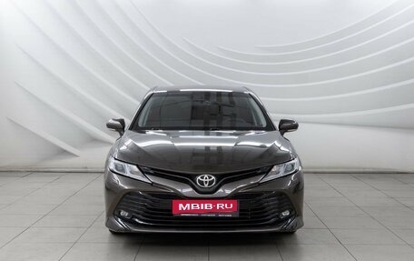 Toyota Camry, 2019 год, 2 488 000 рублей, 2 фотография