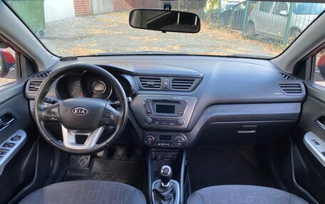 KIA Rio III рестайлинг, 2012 год, 890 000 рублей, 14 фотография