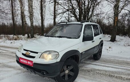 Chevrolet Niva I рестайлинг, 2016 год, 765 000 рублей, 1 фотография