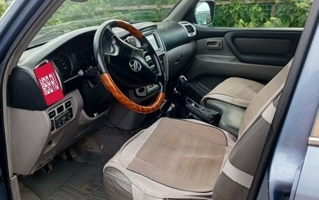 Toyota Land Cruiser 100 рестайлинг 2, 2005 год, 4 444 444 рублей, 16 фотография