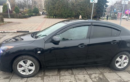 Mazda 3, 2011 год, 955 000 рублей, 2 фотография