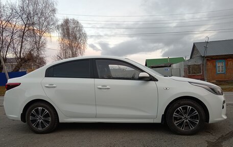 KIA Rio IV, 2017 год, 1 290 000 рублей, 1 фотография