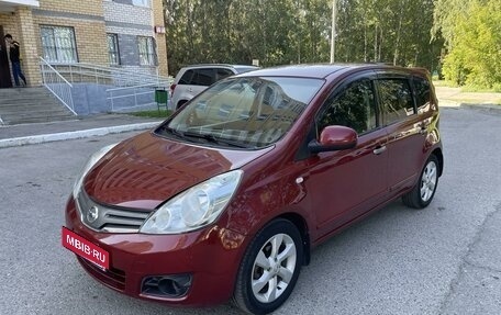 Nissan Note II рестайлинг, 2011 год, 670 000 рублей, 1 фотография