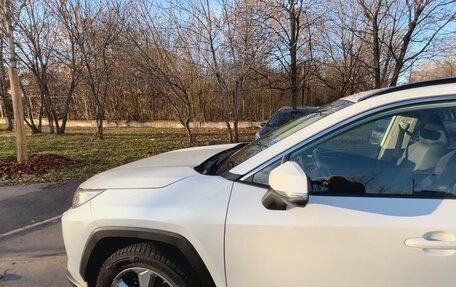 Toyota RAV4, 2020 год, 3 250 000 рублей, 7 фотография