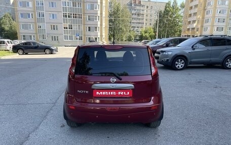 Nissan Note II рестайлинг, 2011 год, 670 000 рублей, 4 фотография