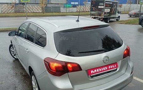 Opel Astra J, 2012 год, 760 000 рублей, 4 фотография