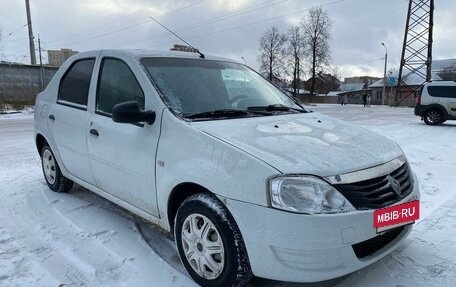 Renault Logan I, 2015 год, 390 000 рублей, 2 фотография