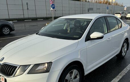 Skoda Octavia, 2017 год, 1 350 000 рублей, 4 фотография