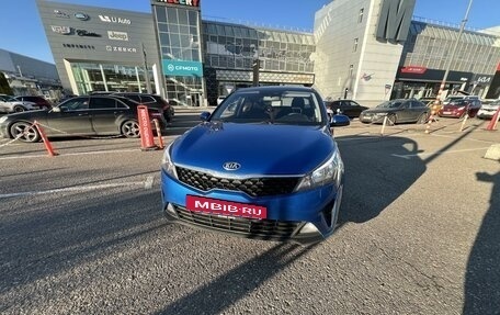 KIA Rio IV, 2020 год, 1 710 000 рублей, 3 фотография