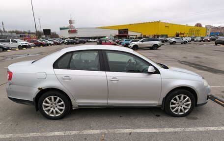 Volkswagen Jetta VI, 2010 год, 520 000 рублей, 3 фотография