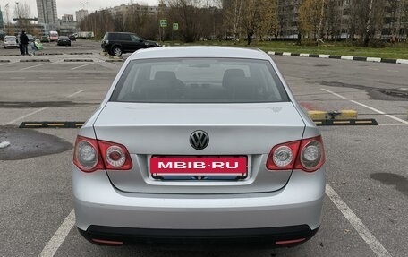 Volkswagen Jetta VI, 2010 год, 520 000 рублей, 6 фотография