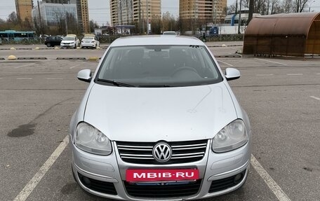 Volkswagen Jetta VI, 2010 год, 520 000 рублей, 5 фотография