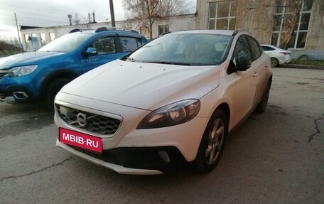 Volvo V40 Cross Country I, 2015 год, 1 630 000 рублей, 1 фотография