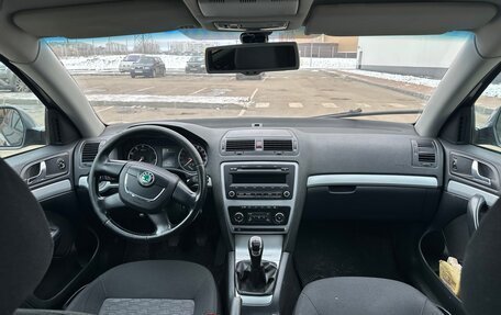 Skoda Octavia, 2011 год, 800 000 рублей, 5 фотография