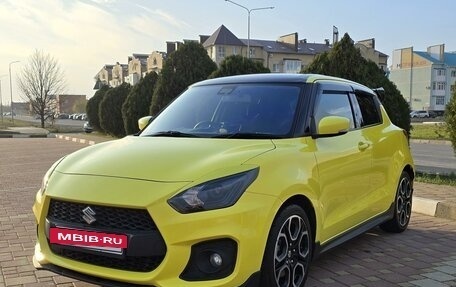 Suzuki Swift V, 2018 год, 1 820 000 рублей, 3 фотография