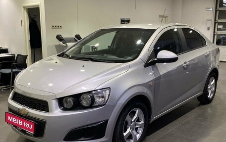 Chevrolet Aveo III, 2014 год, 949 000 рублей, 1 фотография