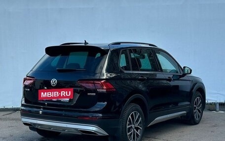 Volkswagen Tiguan II, 2019 год, 2 500 000 рублей, 5 фотография