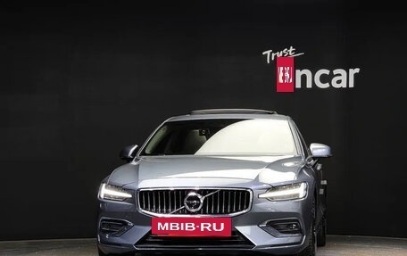 Volvo S60 III, 2021 год, 3 760 000 рублей, 3 фотография