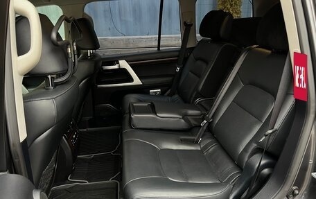 Toyota Land Cruiser 200, 2016 год, 6 650 000 рублей, 15 фотография