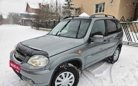 Chevrolet Niva I рестайлинг, 2010 год, 565 000 рублей, 30 фотография