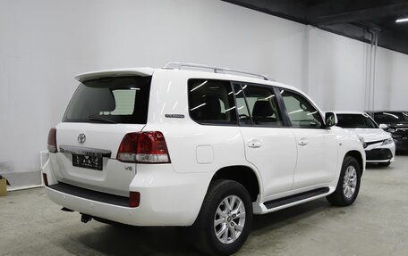 Toyota Land Cruiser 200, 2011 год, 2 649 000 рублей, 2 фотография