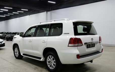 Toyota Land Cruiser 200, 2011 год, 2 649 000 рублей, 4 фотография