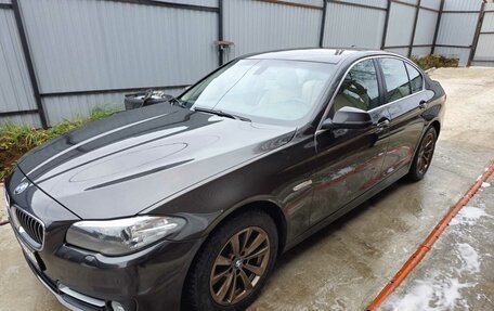 BMW 5 серия, 2016 год, 2 650 000 рублей, 2 фотография