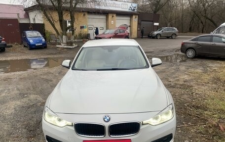 BMW 3 серия, 2016 год, 1 900 000 рублей, 2 фотография