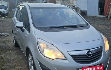 Opel Meriva, 2013 год, 850 000 рублей, 2 фотография