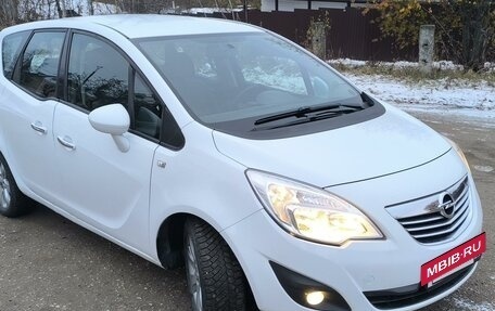 Opel Meriva, 2012 год, 900 000 рублей, 4 фотография