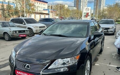 Lexus ES VII, 2013 год, 2 320 000 рублей, 1 фотография